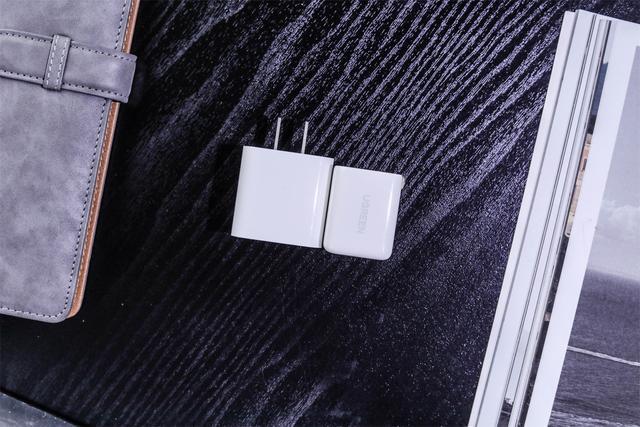 KU游官网30W氮化镓充电器评测：这或许是iPhone13Pro的最佳搭档